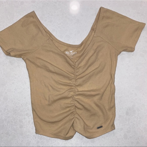 Tan Hollister top size S! - Picture 1 of 3